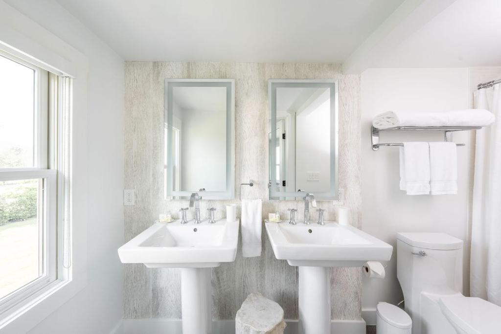 White Moose Inn Washington Екстер'єр фото