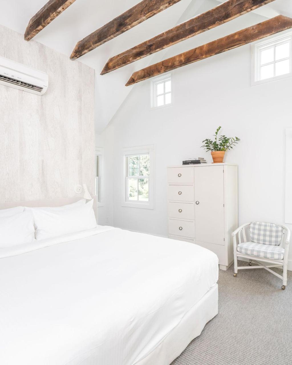 White Moose Inn Washington Екстер'єр фото