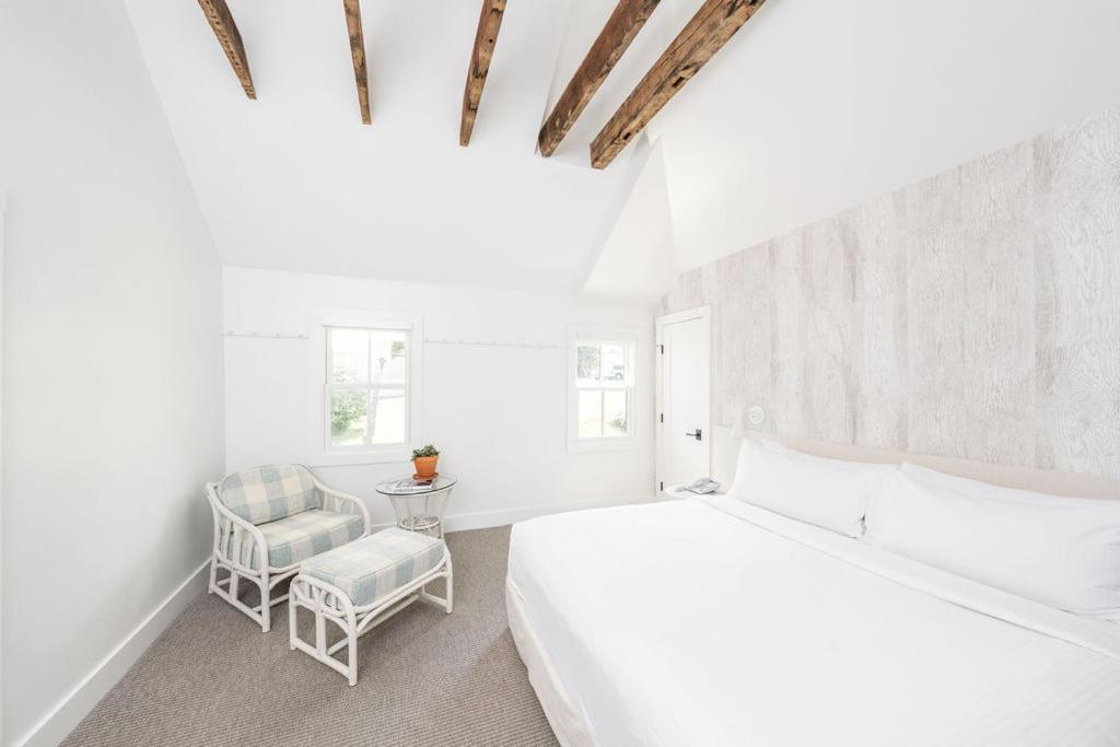 White Moose Inn Washington Екстер'єр фото