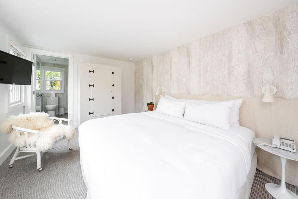White Moose Inn Washington Екстер'єр фото